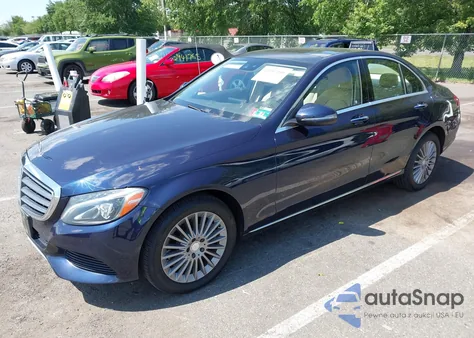 2016 Mercedes-Benz C 300 Luxury 4Matic from USA, damaged, VIN 55SWF4KB4GU153005